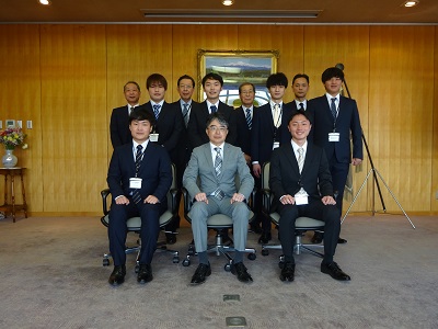 入社式